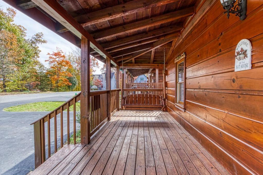The Nut House, Hot Tub, Game Room, Wifi, 1089 Free Tickets Each Paid Day, Dollywood And More! Пиджен-Фордж Экстерьер фото