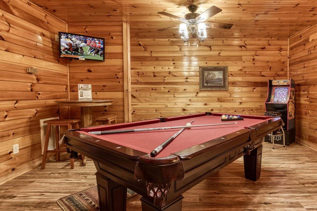 The Nut House, Hot Tub, Game Room, Wifi, 1089 Free Tickets Each Paid Day, Dollywood And More! Пиджен-Фордж Экстерьер фото